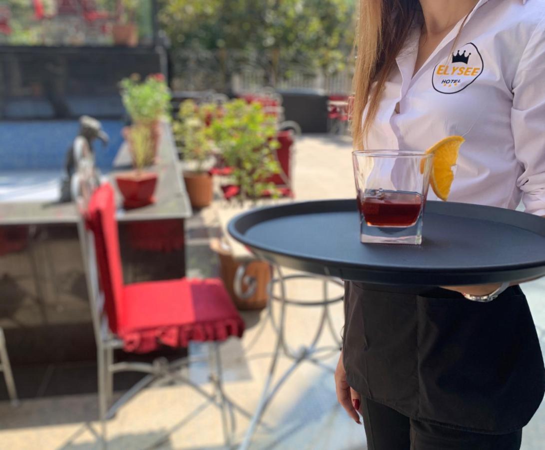Hotel Elysee Tiranë Luaran gambar