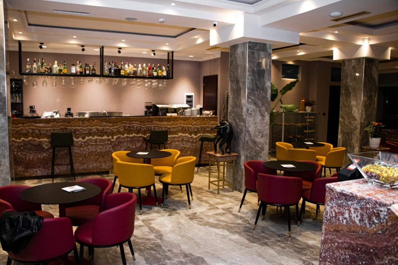 Hotel Elysee Tiranë Luaran gambar